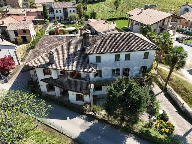 Appartamento in vendita a Maser via Sant\'Andrea, 2