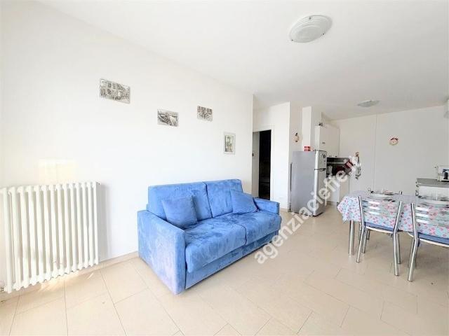 APPARTAMENTO in VENDITA a MASSA Marina di Massa di 3 vani