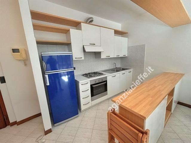 APPARTAMENTO in VENDITA a MASSA Marina di Massa di 3 vani