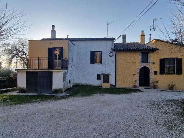 Appartamento in vendita a Massa Martana