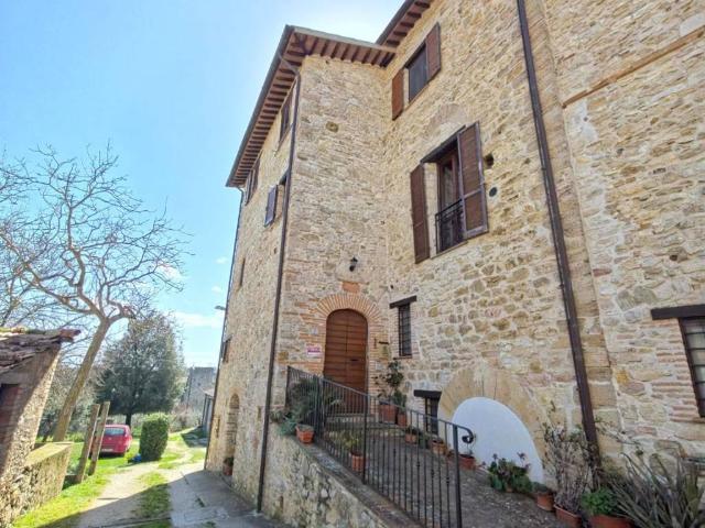 Appartamento in vendita a Massa Martana PG