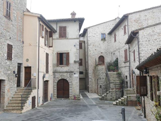 Appartamento in vendita a Massa Martana PG