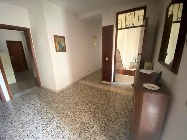Appartamento in vendita a Massa MS