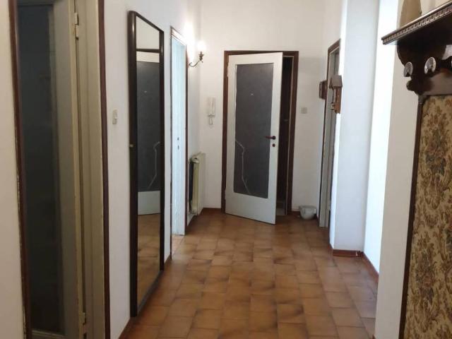 Appartamento in vendita a Massa MS