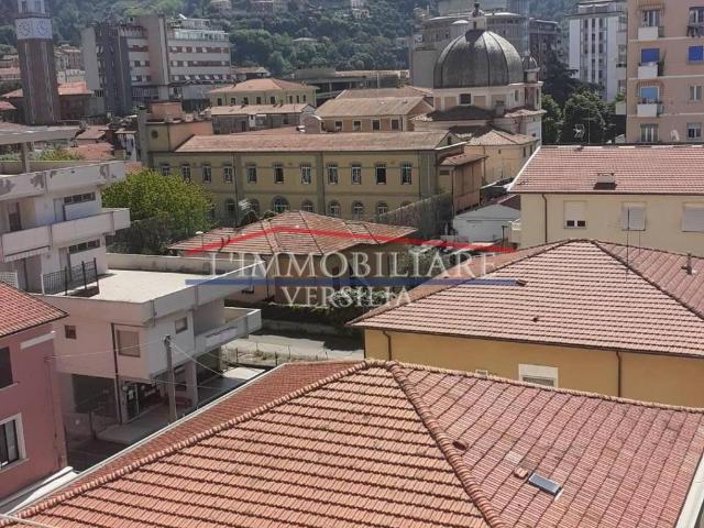 Appartamento in vendita a Massa MS