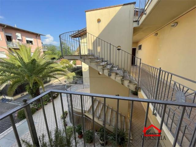 Appartamento in vendita a Massa MS