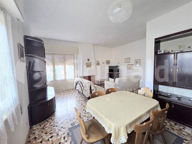 Appartamento in vendita a Massa MS