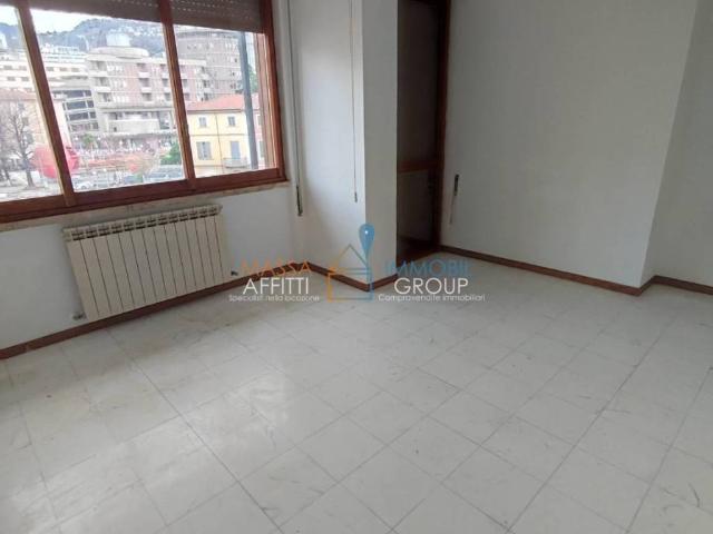 Appartamento in vendita a Massa MS