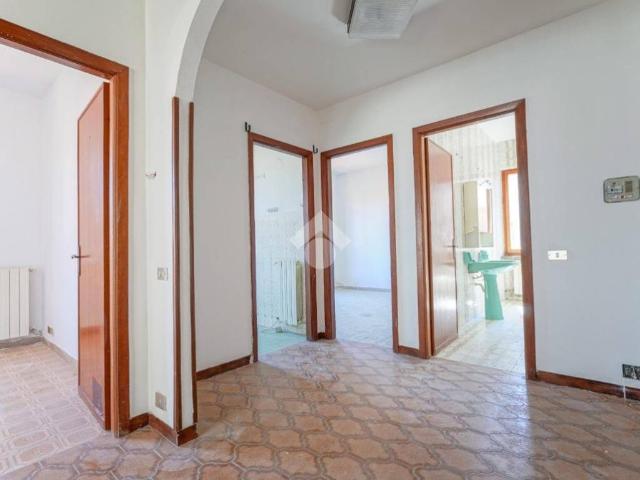 Appartamento in vendita a Massa MS