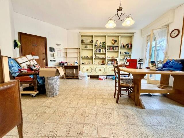Appartamento in vendita a Massa MS