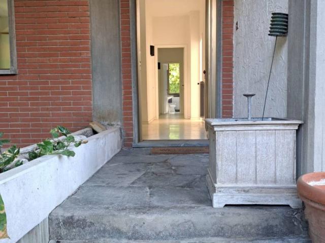 Appartamento in vendita a Massa MS