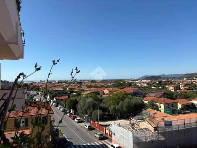 Appartamento in vendita a Massa MS