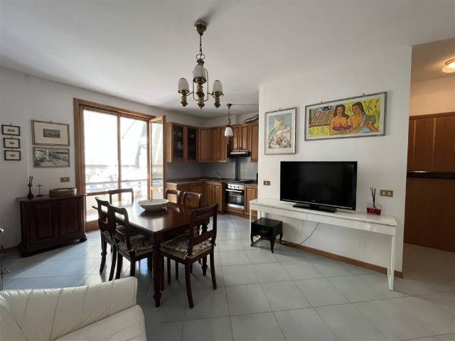 Appartamento in vendita a Massa MS