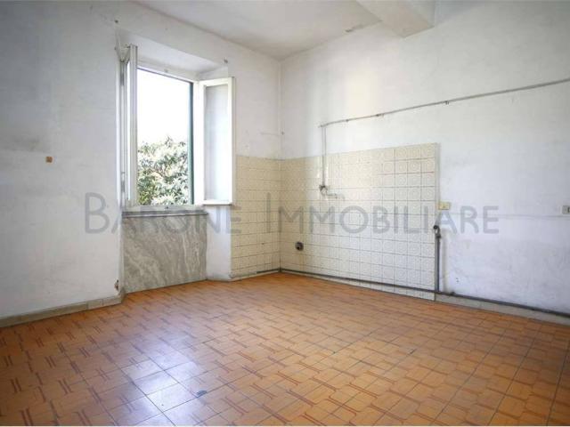 Appartamento in vendita a Massa MS