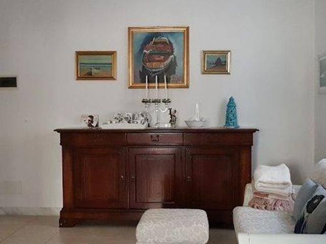 Appartamento in vendita a Massa MS