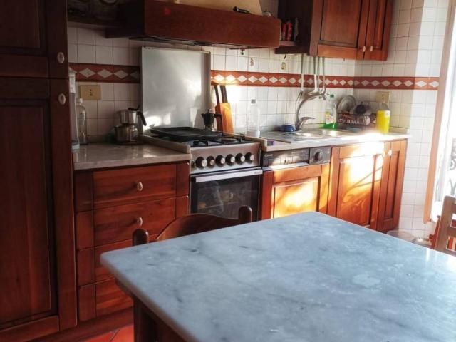 Appartamento in vendita a Massa MS