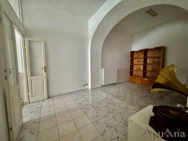 Appartamento in vendita a Massa MS
