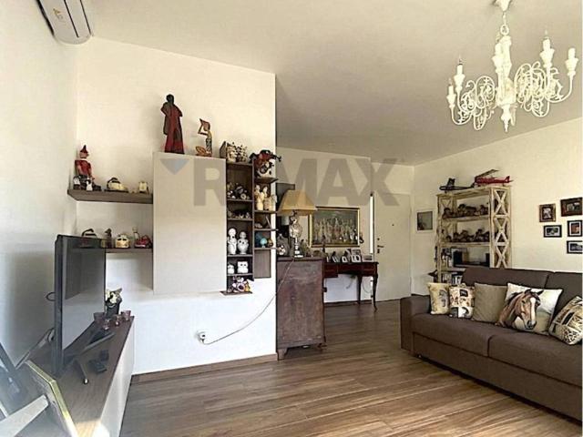 Appartamento in vendita a Massa MS