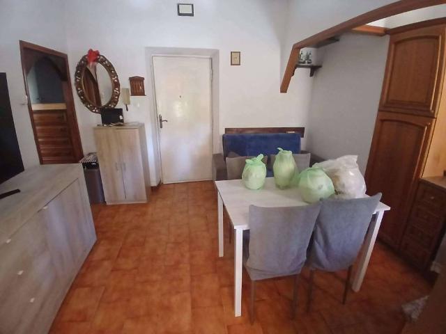 Appartamento in vendita a Massa MS