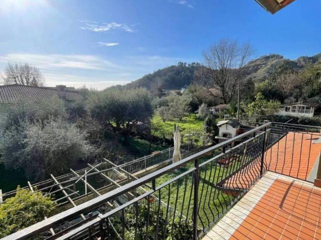 Appartamento in vendita a Massa MS