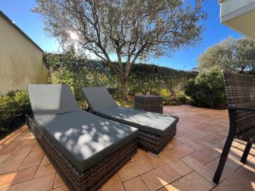 Via Vicenza Massa, Bondano, Massa-Carrara, Liguria