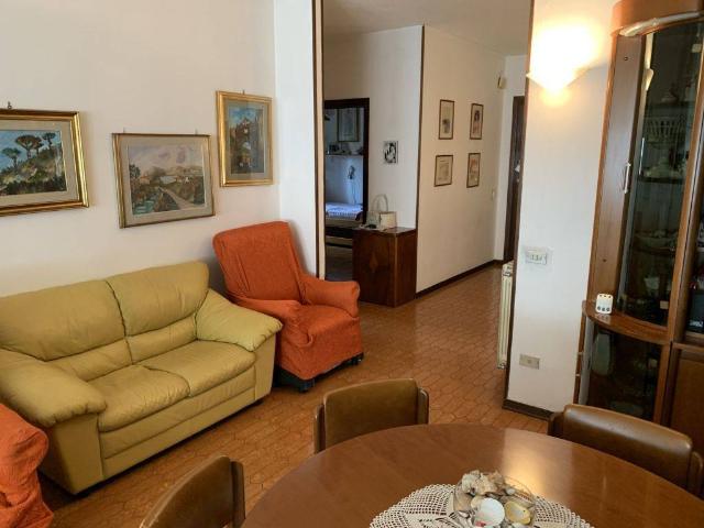 Appartamento in vendita a Massa MS