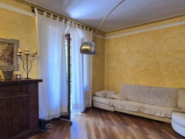 Appartamento in vendita a Massa MS