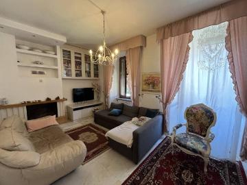 Appartamento in vendita a Massa MS
