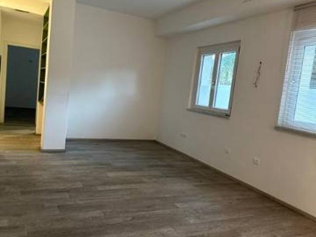 Appartamento in vendita a Massa MS