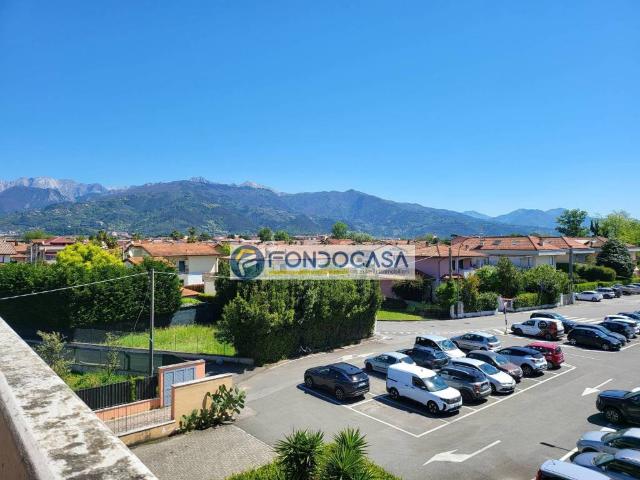Appartamento in vendita a Massa MS