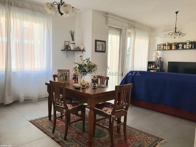 APPARTAMENTO in VENDITA a MASSA CENTRO di 4 vani