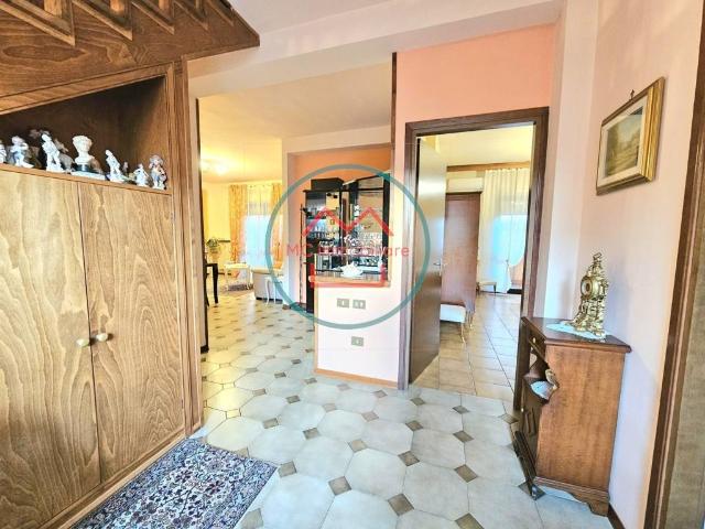 Appartamento in vendita a Massa e Cozzile PT