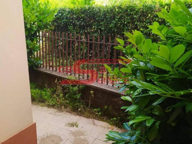 Appartamento in vendita a Massa e Cozzile PT