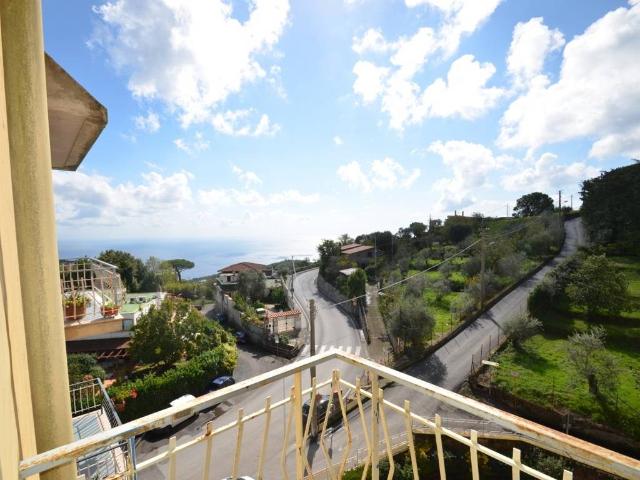 Appartamento in vendita a Massa Lubrense NA