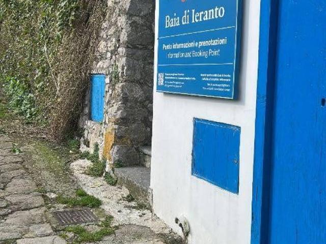 Appartamento in vendita a Massa Lubrense NA
