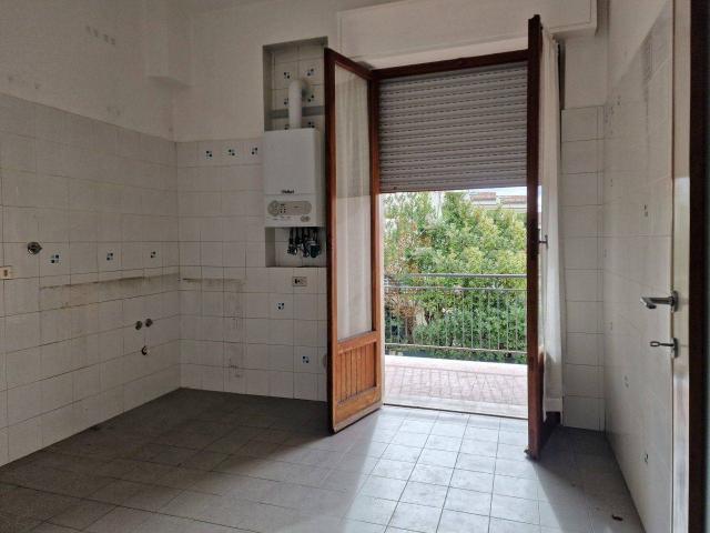 Appartamento in vendita a Massa