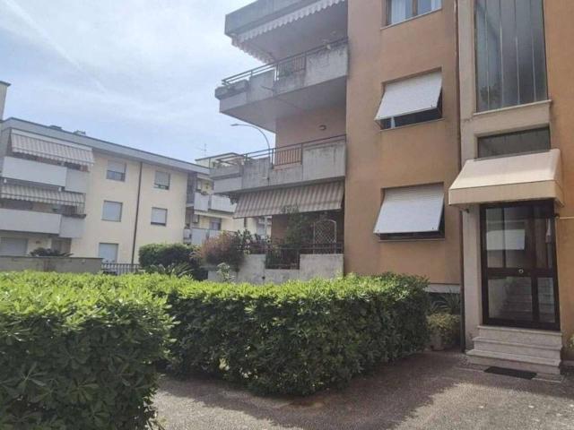 Appartamento in vendita a Massa