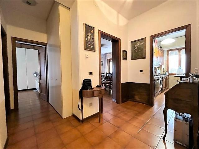 Appartamento in vendita a Massa