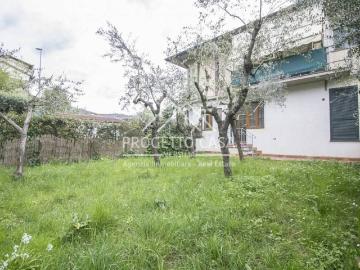 Appartamento in vendita a Massarosa LU