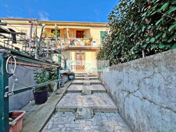 Appartamento in vendita a Massarosa LU