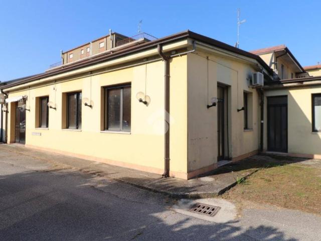 Appartamento in vendita a Marmirolo MN