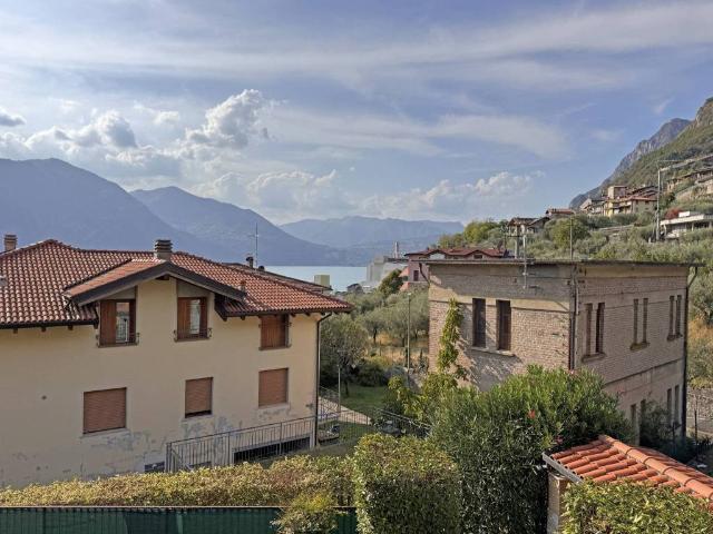 Appartamento in vendita a Marone BS