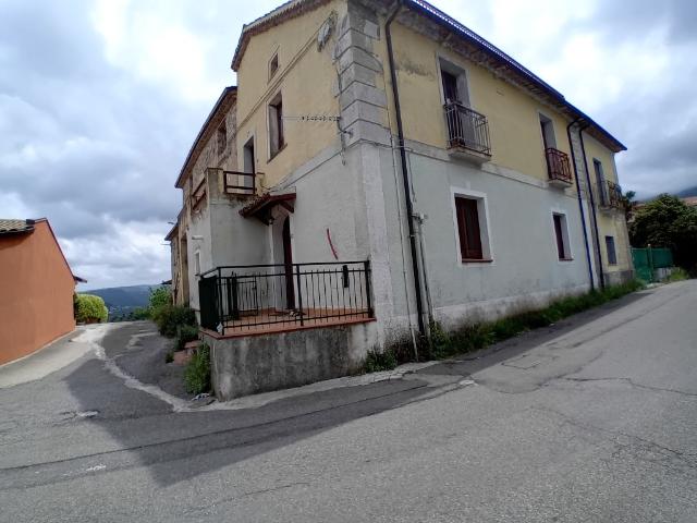Appartamento in vendita a Marano Principato