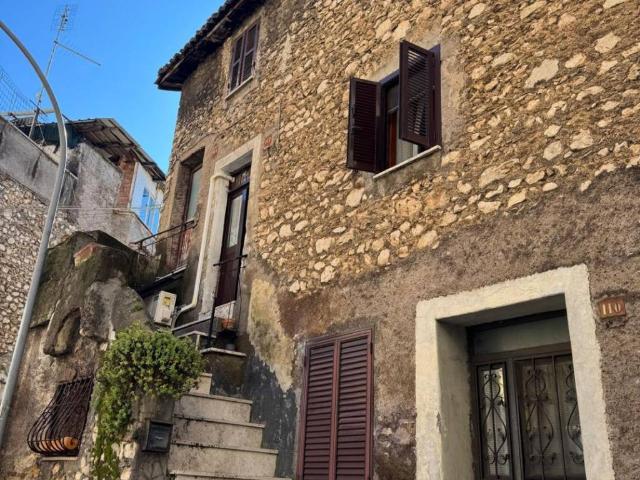 Appartamento in vendita a Marcellina RM
