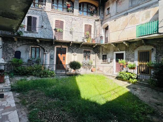 Appartamento in vendita a Marchirolo VA