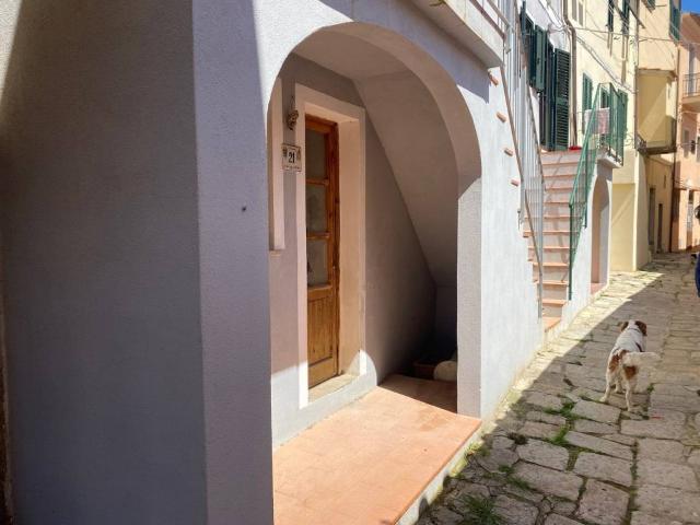 Appartamento in vendita a Marciana LI