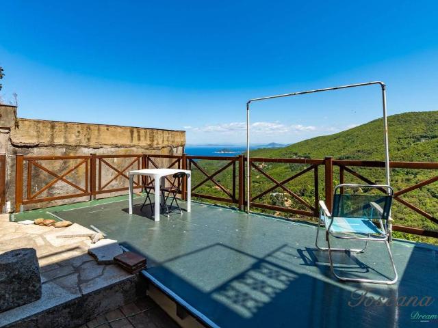 Appartamento in vendita a Marciana LI