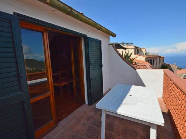 Appartamento in vendita a Marciana LI