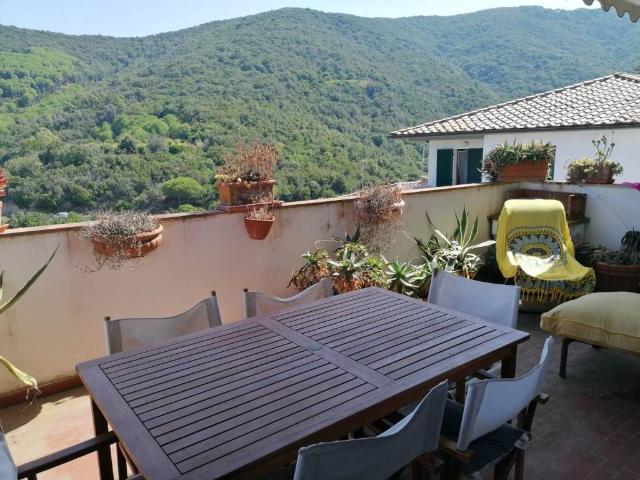 Appartamento in vendita a Marciana LI