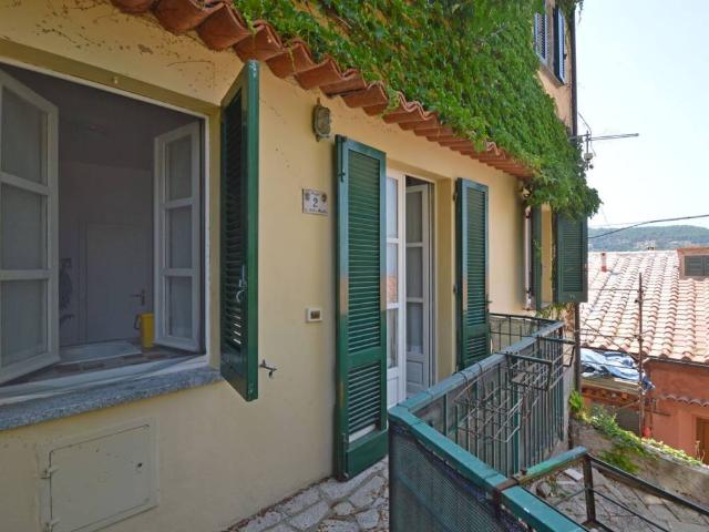 Appartamento in vendita a Marciana LI